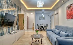 Comfort Apartment Near The Beach