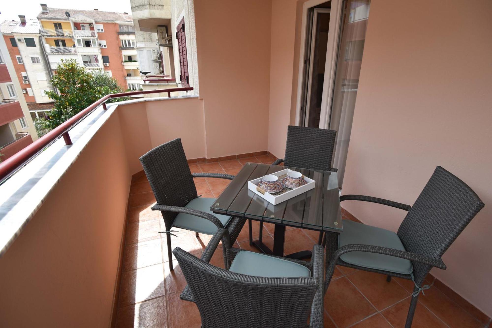 Comfort Apartment Near The Beach Будва Экстерьер фото
